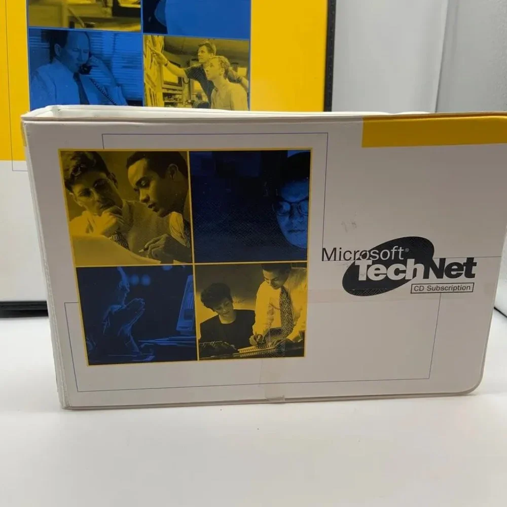 Microsoft Technet CD Subscription Binder and CD Cases Only
